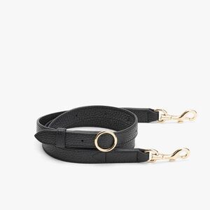 Cuyana Adjustable Strap Pebbled Black Leather